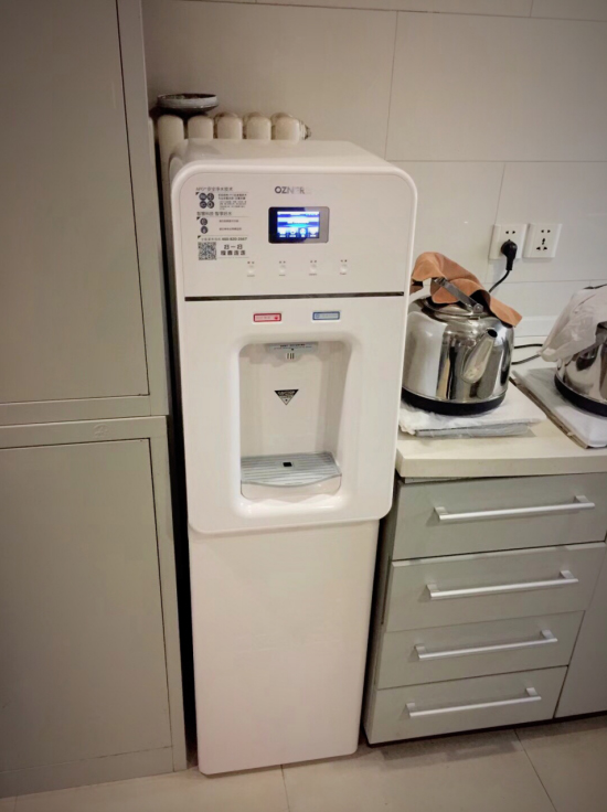 彩神8888直饮净水器