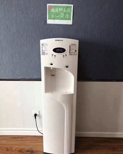彩神8888直饮净水器