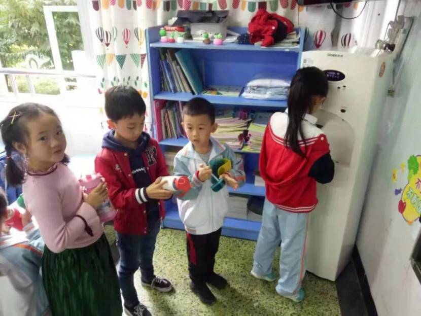 昆山彩神8888净水器